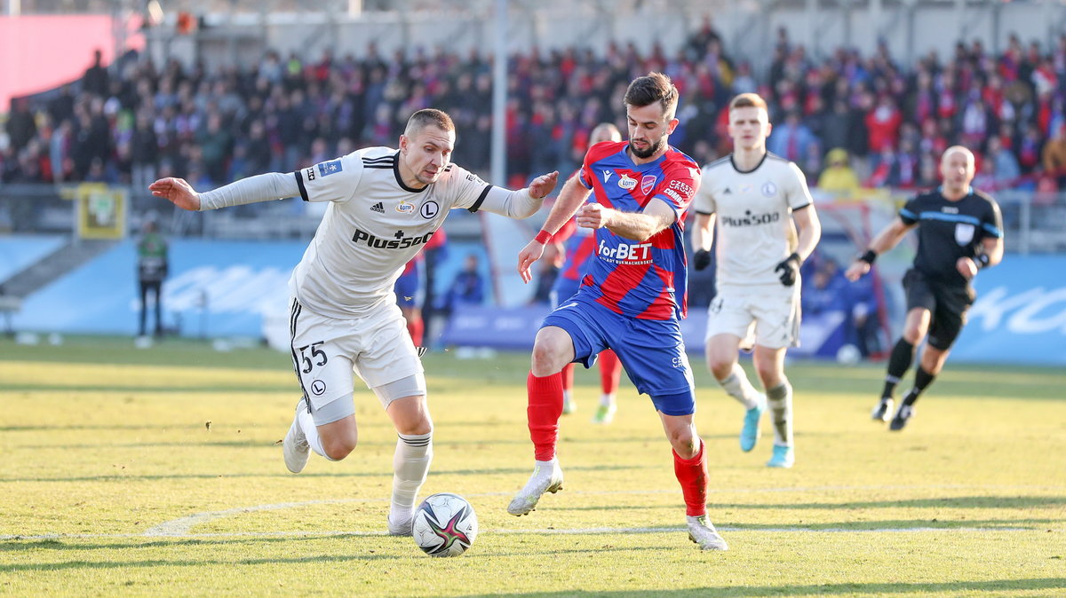 Pilka nozna. PKO Ekstraklasa. Rakow Czestochowa - Legia Warszawa. 19.03.2022