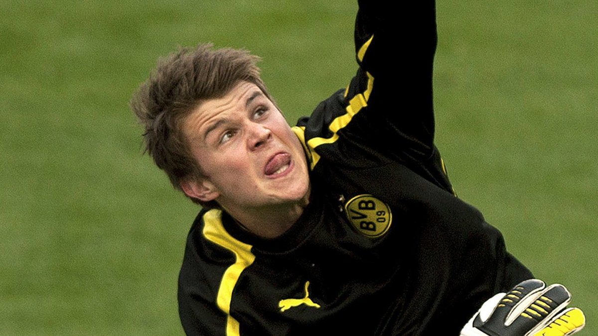 Mitchell Langerak