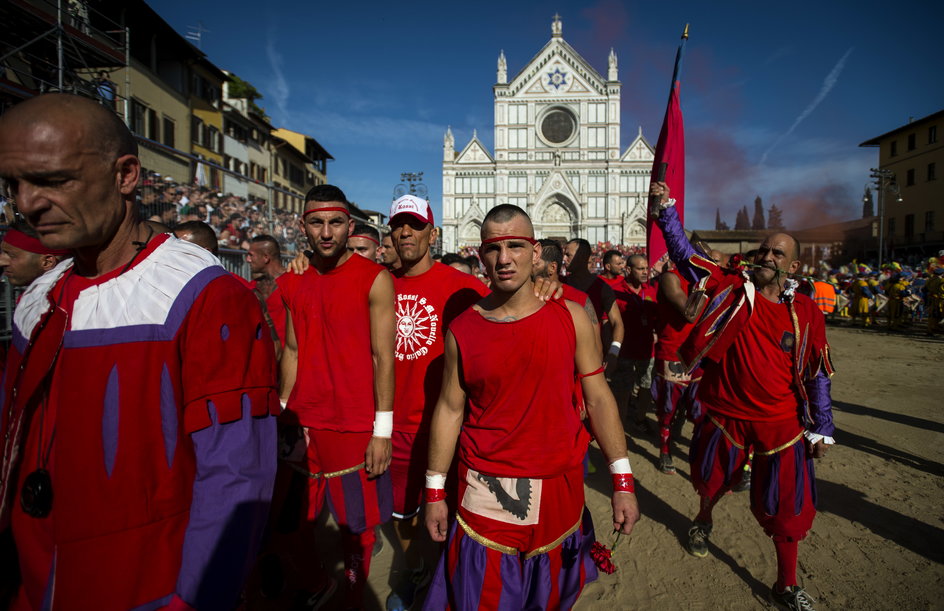 Calcio Storico Czerwoni wchodzą na mecz