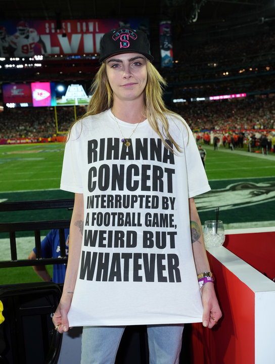 Cara Delevigne na Super Bowl 2023