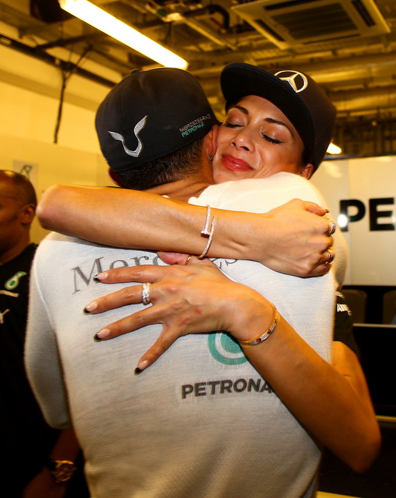 Nicole Scherzinger i Lewis Hamilton w listopadzie 2014 r.
