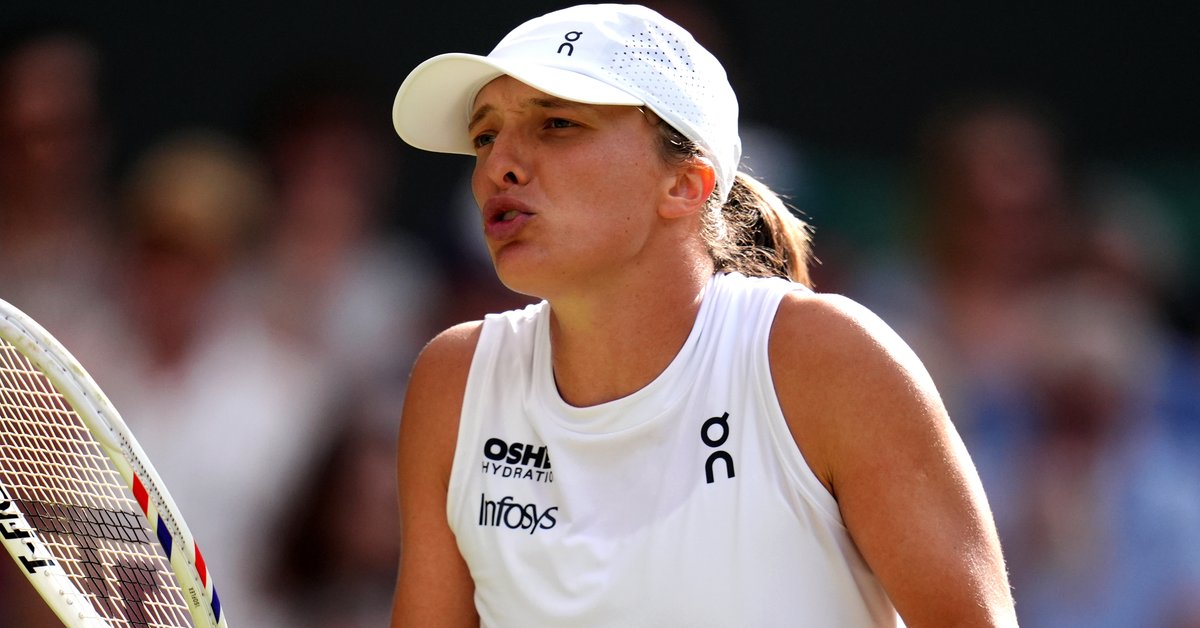 Złe wieści z Wimbledonu tuż przed meczem Igi Świątek. Zwrot akcji