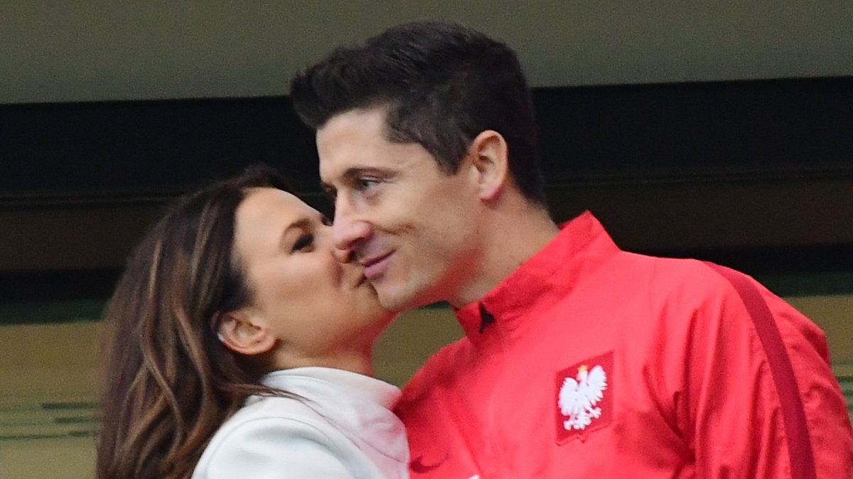 Robert Lewandowski z żoną Anną