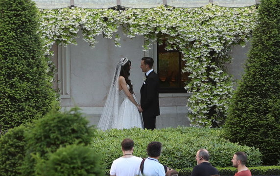 epa07633281 - TURKEY SOCCER MESUT OZIL WEDDING (Arsenal's Mesut Ozil's wedding )