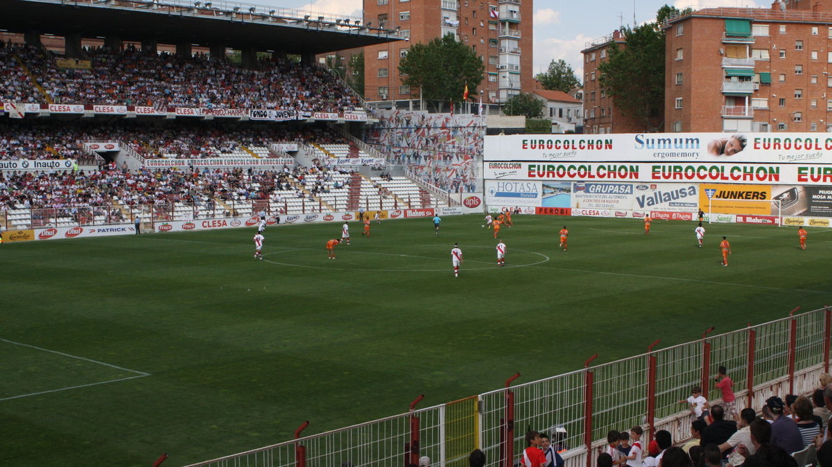 Mecz ligowy na Estadio de Vallecas, fot. Autor