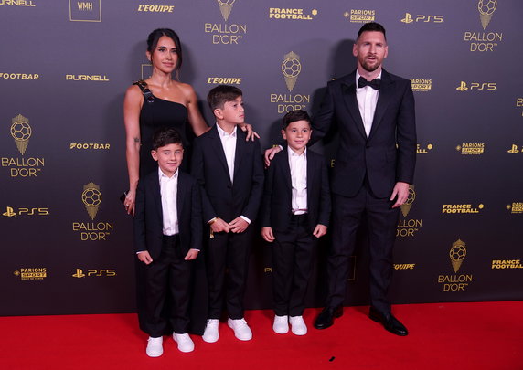 Lionel Messi z żoną i synami