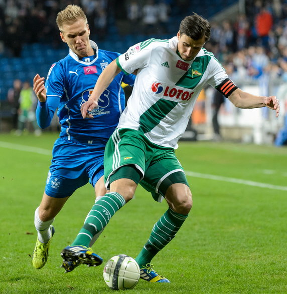 PIŁKARSKA EKLSTRAKLASA LECH POZNAŃ KONTRA LECHIA GDAŃSK (Łukasz Teodorczyk Jarosław Bieniuk )