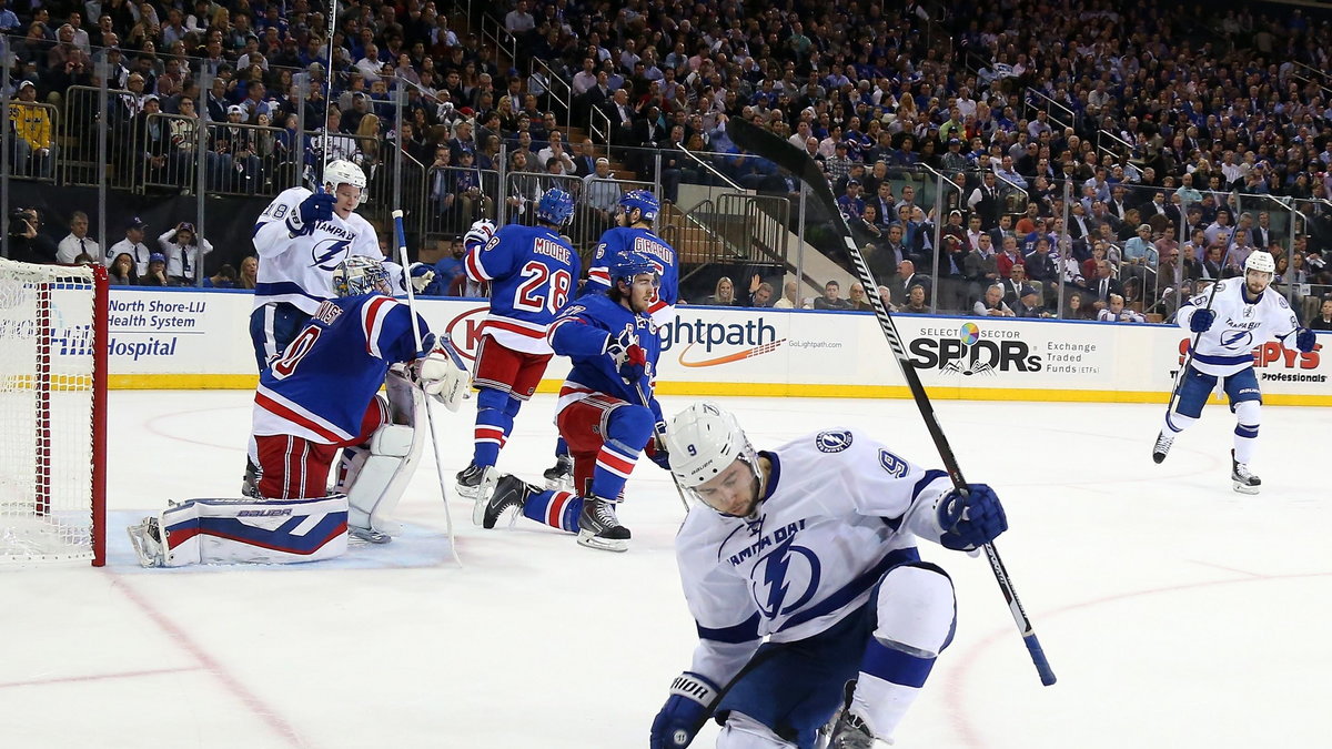 SPO-HKO-HKN-TAMPA-BAY-LIGHTNING-V-NEW-YORK-RANGERS---GAME-TWO