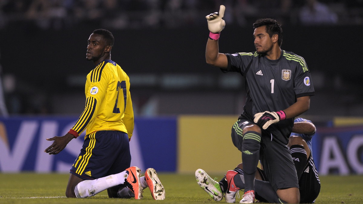 Sergio Romero (P)