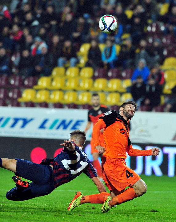 PIŁKA NOŻNA POLSKA EKSTRAKLASA POGOŃ ZAGŁĘBIE (Sebastian Rudol Aleksandar Todorovski)