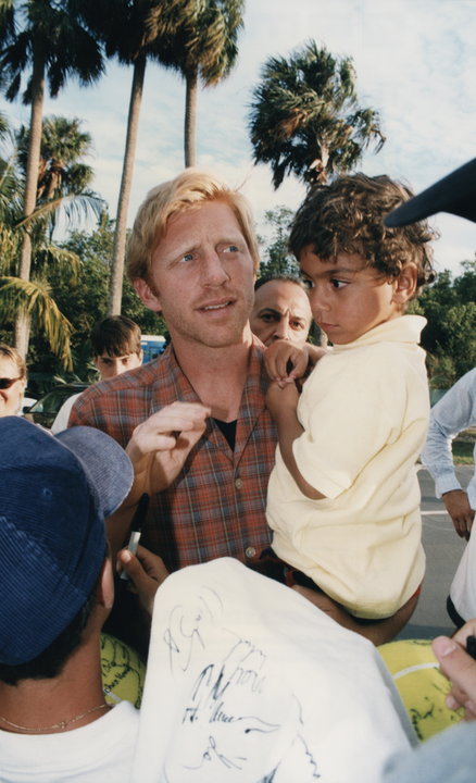 Boris Becker z synem Noahem w 1998 roku