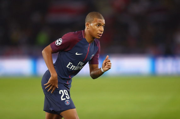 Kylian Mbappe (Paris Saint-Germain) - 15,9 mln funtów