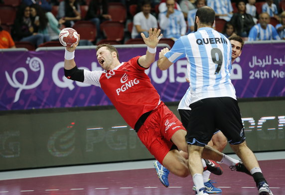 QATAR HANDBALL WORLD CHAMPIONSHIP (Qatar 2015 M21 ARG vs POL)