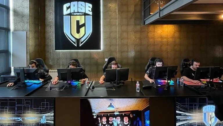 Gaming house Case Esports