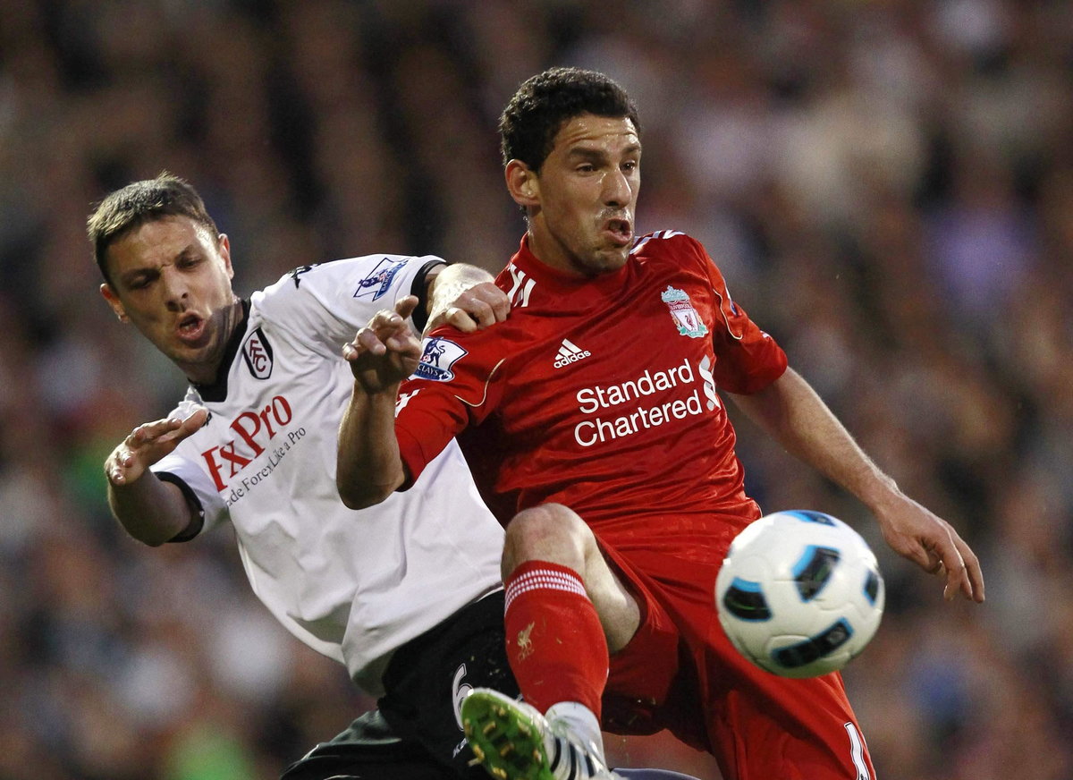 Chris Baird (L) i Maxi Rodriguez (P)