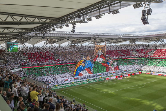 Wynajem stadionu na prawie trzy lata