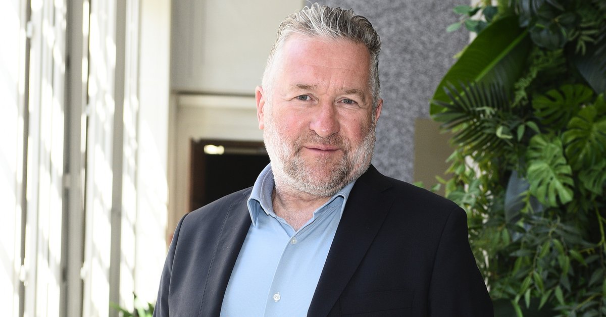 59-letni Rafał Sonik jasno o dojrzałym ojcostwie. Multimilioner pokazał dwumiesięcznego syna