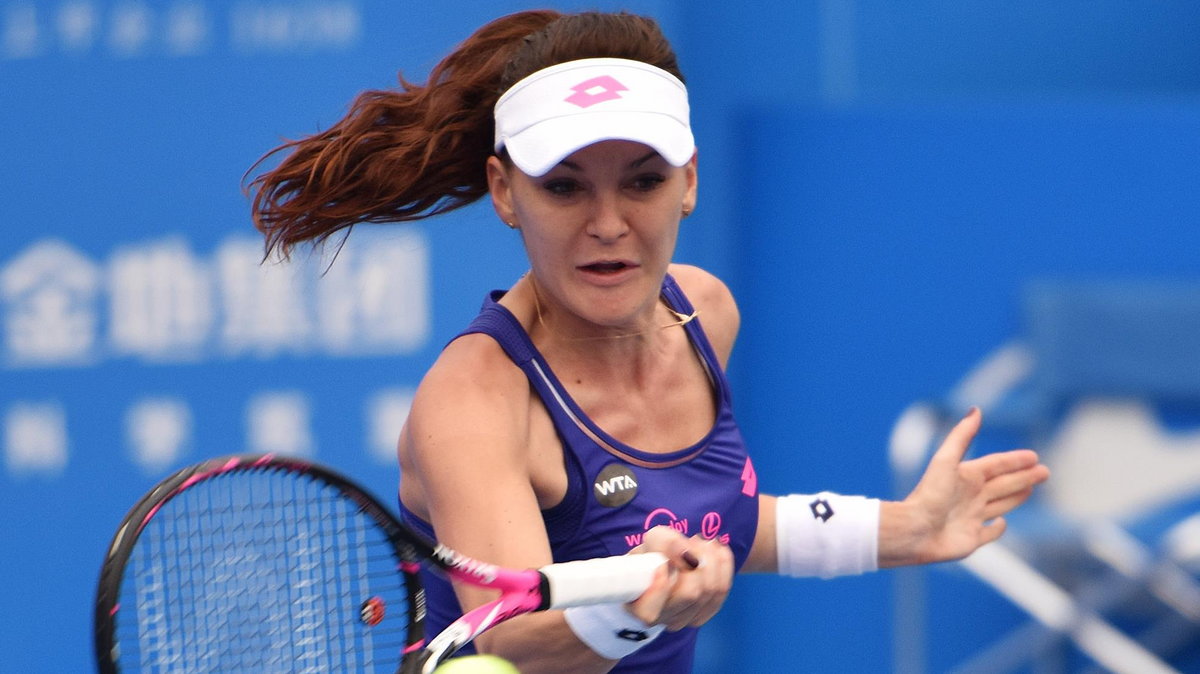 Agnieszka Radwanska knocked out by Alison Riske at Shenzhen Open