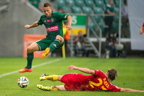 PIŁKARSKA EKSTRAKLASA ŚLĄSK KONTRA KORONA  ( Robert Pich Jacek Kiełb)