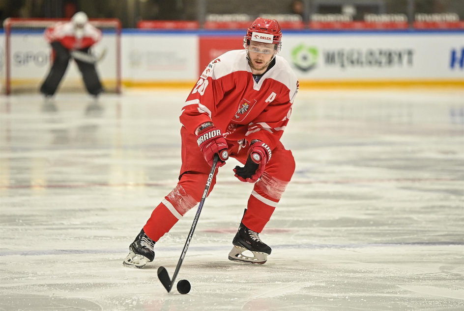 Marcin Kolusz od lat stanowi mocny punkt reprezentacji Polski. W sezonie 2023/24 Tauron Hokej Ligi zagra w JKH Jastrzębie  