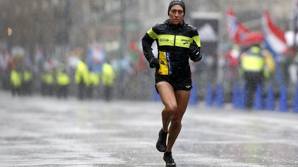 Bostoński maraton odbywał się w strugach deszczu