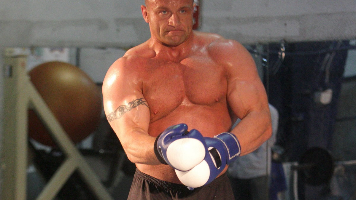 Mariusz Pudzianowski trenuje przed walką