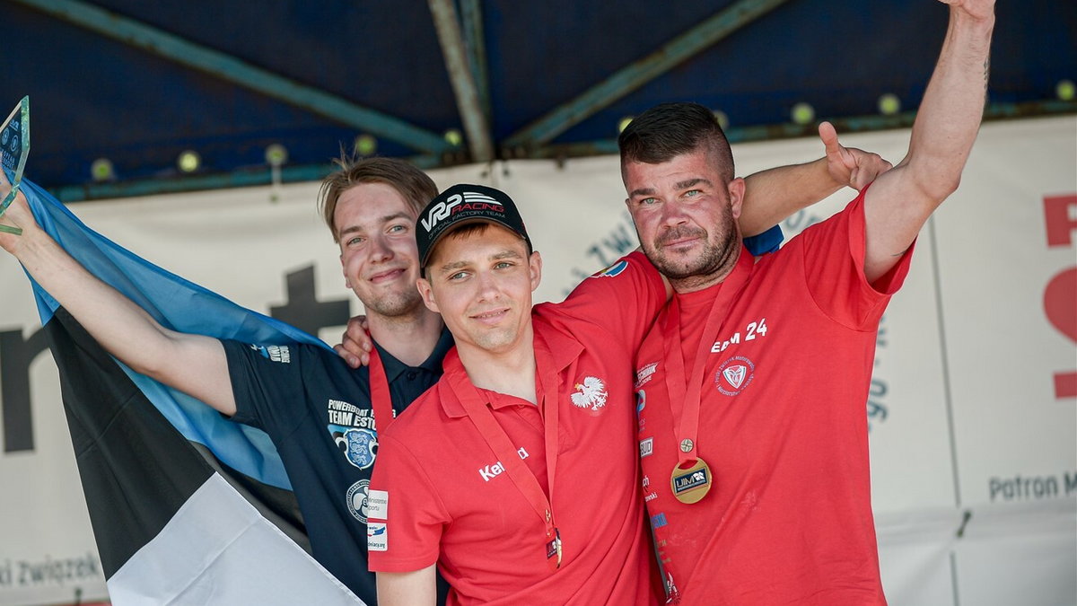 Cezary Strumnik i Bartosz Rochowiak na podium ME