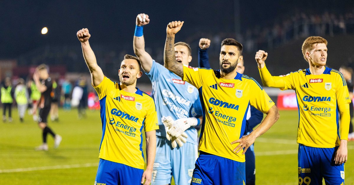 Arka o krok od awansu! istotny mecz [WYNIK NA ŻYWO]