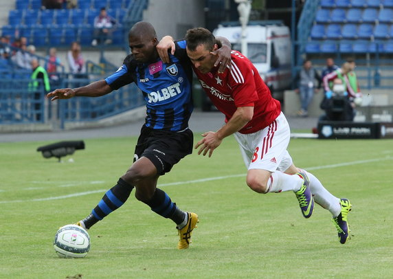 PIŁKARSKA EKSTRAKLASA WISŁA ZAWISZA BYDGOSZCZ (Luis Carlos Piotr Brożek)