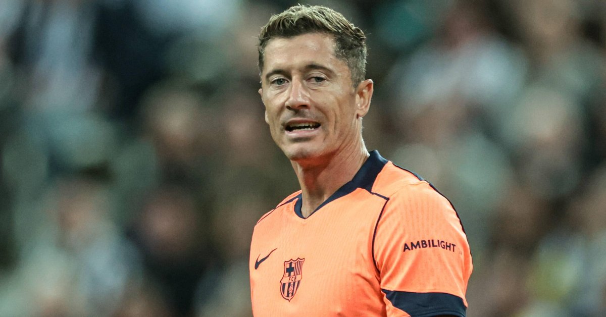 Trener Barcelony ogłasza w sprawie Roberta Lewandowskiego po El Clasico. Jasna deklaracja