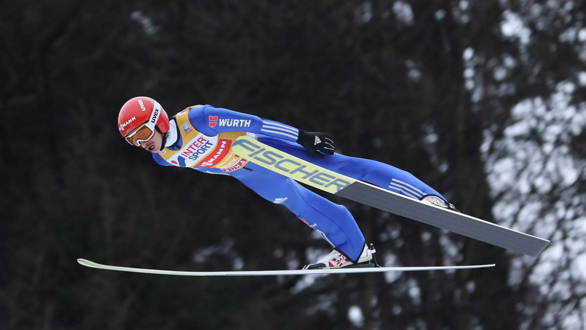 Richard Freitag pogratulował Kamilowi Stochowi