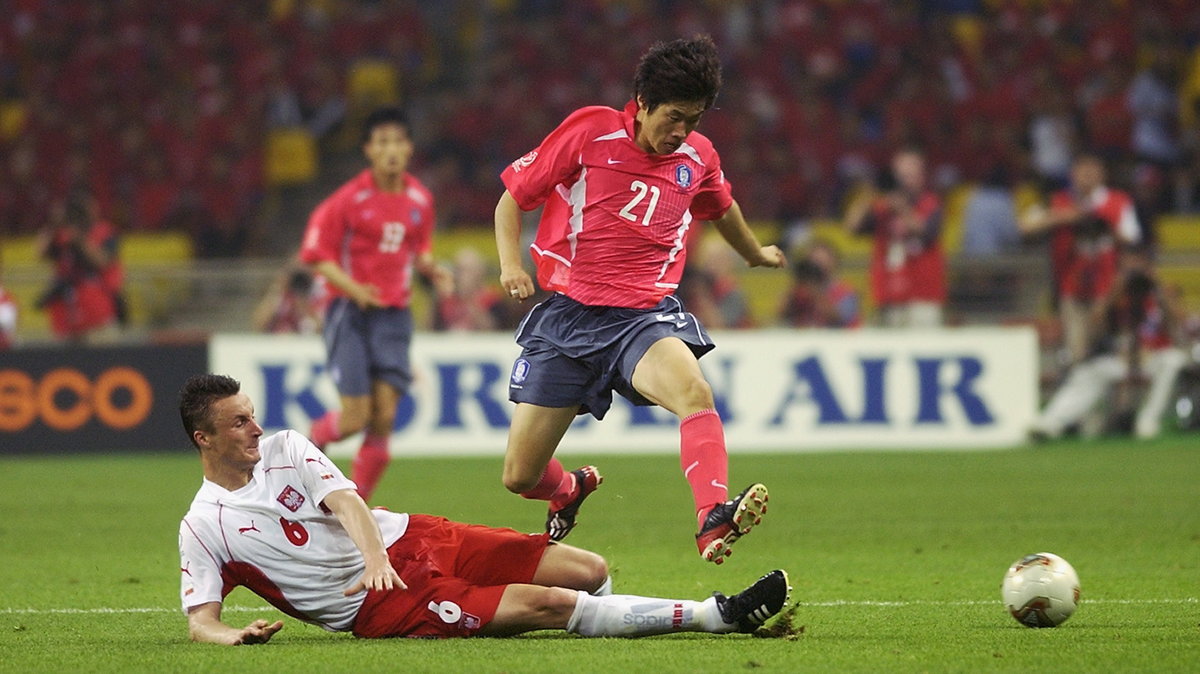 Park Ji Sung w meczu z Polską