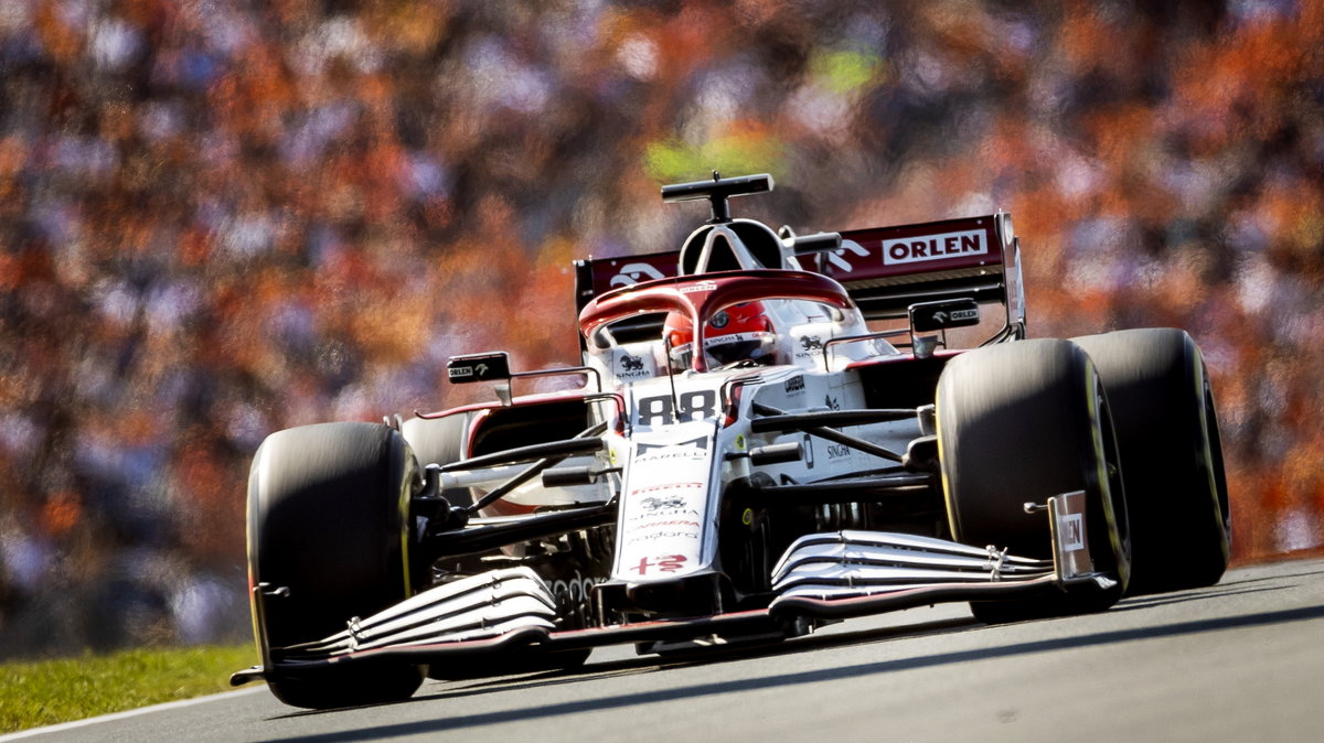 Na zdjęciu Robert Kubica w bolidzie Alfa Romeo Racing