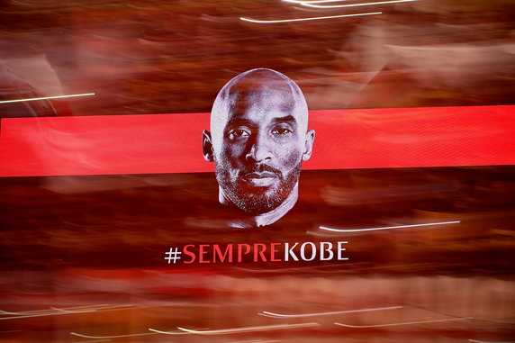 Kibice AC Milan pożegnali Kobe Bryanta