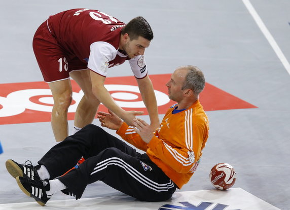 QATAR HANDBALL WORLD CHAMPIONSHIP 2015 (Qatar 2015 M88 QAT vs FRA)