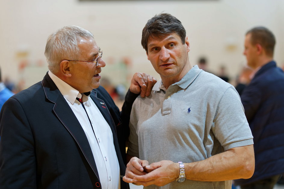  Spotkanie starych znajomych. Janusz Zarenkiewicz i Andrzej Gołota sięgnęli po medale olimpijskie w Seulu. W Krotoszynie wspominali m.in. także tamte czasy.