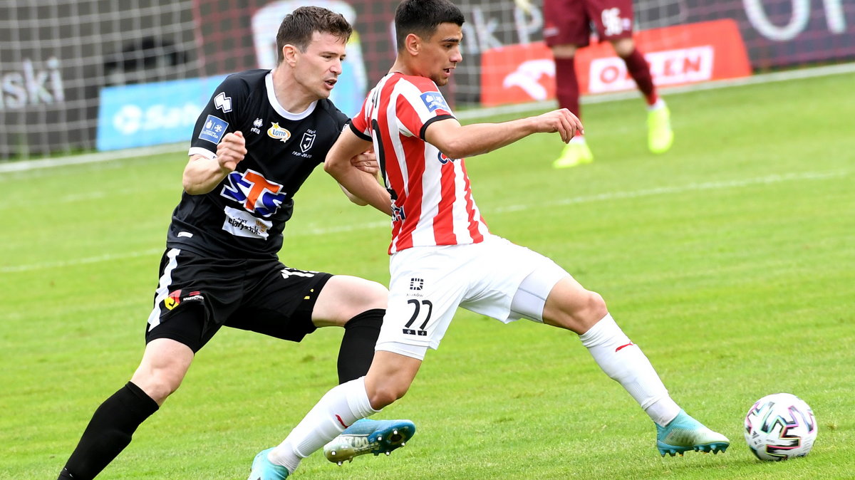 Florian Loshaj (Cracovia) i Ivan Runje (Jagiellonia Białystok)