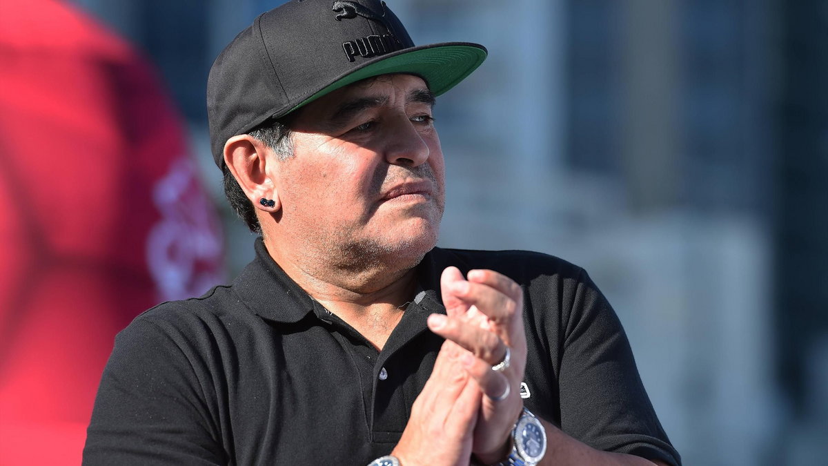 Maradona złapany na lotnisku. Posługiwał się fałszywym paszportem