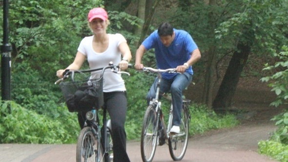Shakira w Polsce na rowerze