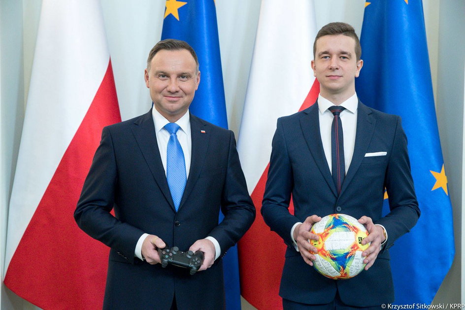 Andrzej Duda, Miłosz Bogdanowski