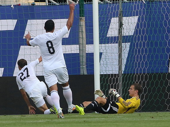 LIGA EUROPEJSKA ELIMINACJE GÓRNIK KONTRA VADUZ ( Krzysztof Kamiński Philipp Muntwiler Diego Ciccone )