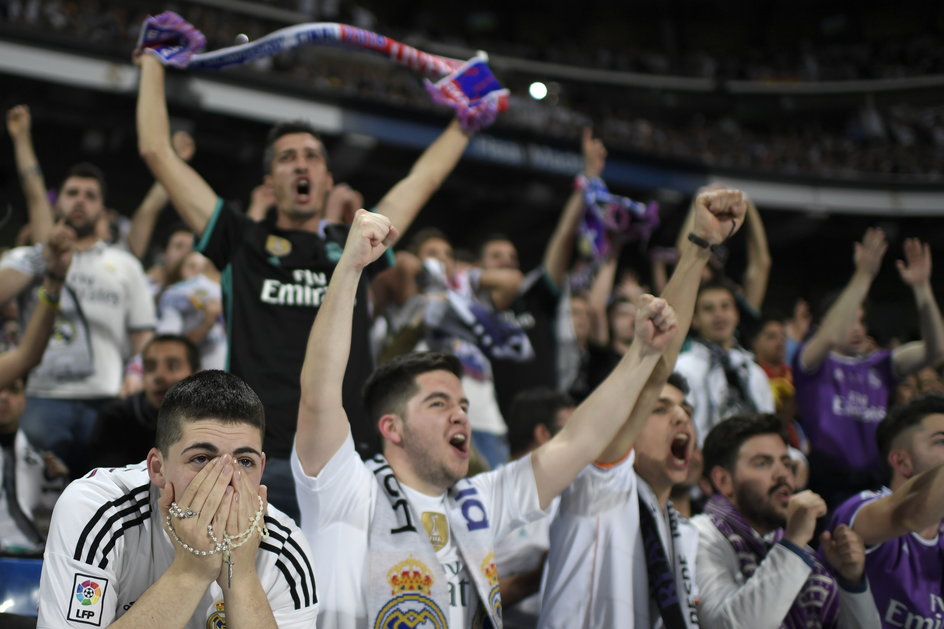 Kibice Realu Madryt świętują zwycięstwo