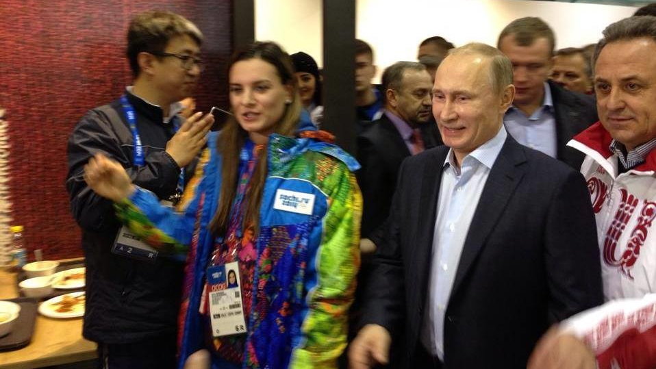 Władimir Putin w wiosce olimpijskiej