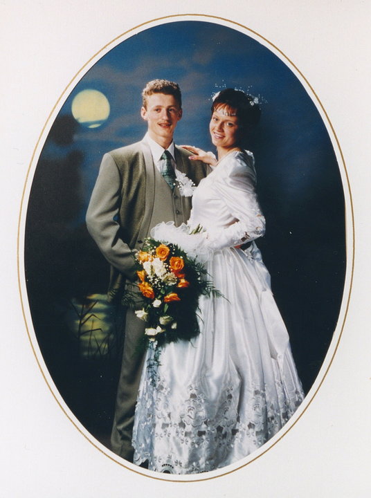 Izabela Małysz i Adam Małysz podczas sesji ślubnej (czerwiec 1997)