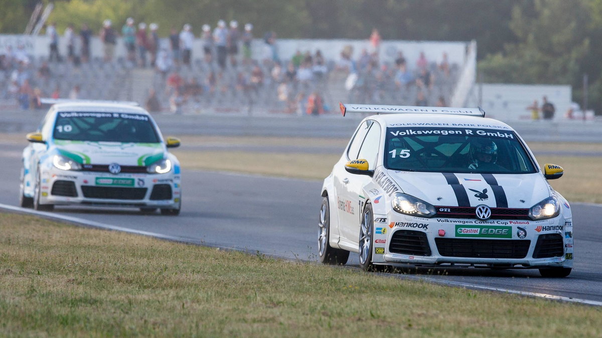 Wyścigi Volkswagen Cup w Poznaniu