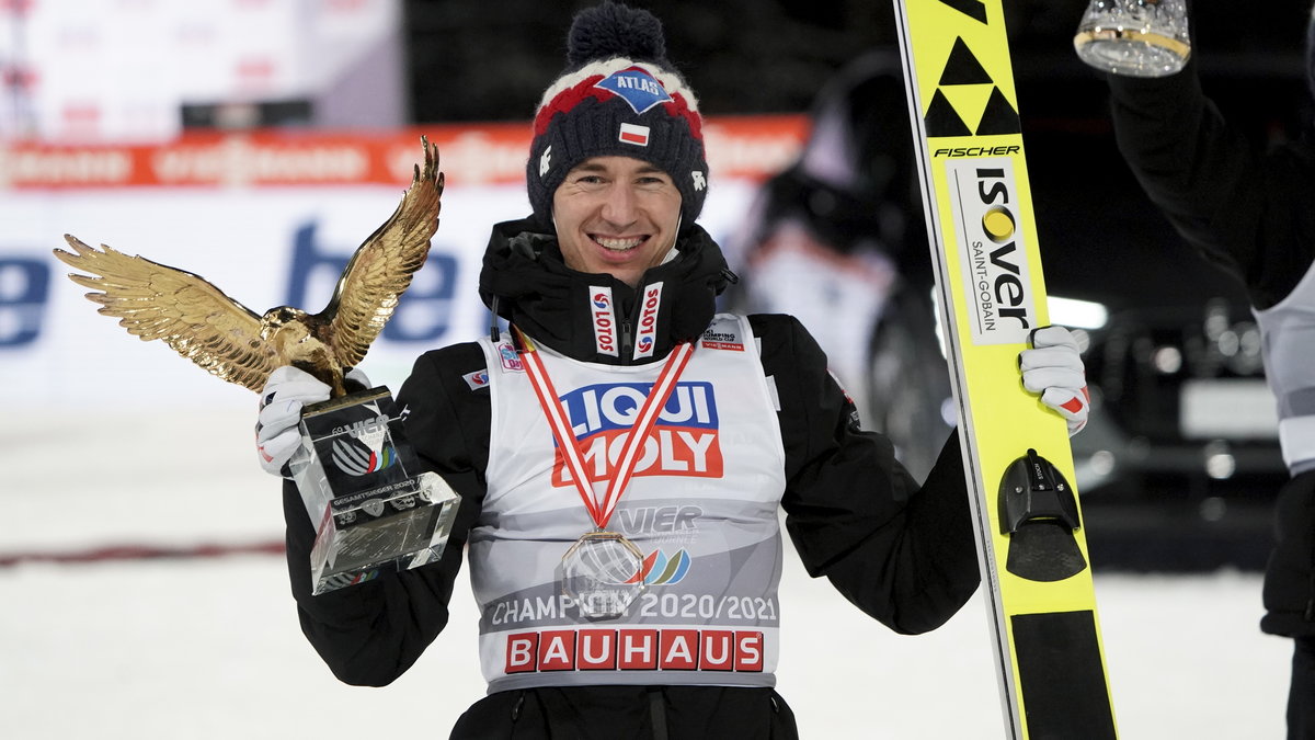 Kamil Stoch z trzecim w karierze złotym orłem za triumf w TCS.