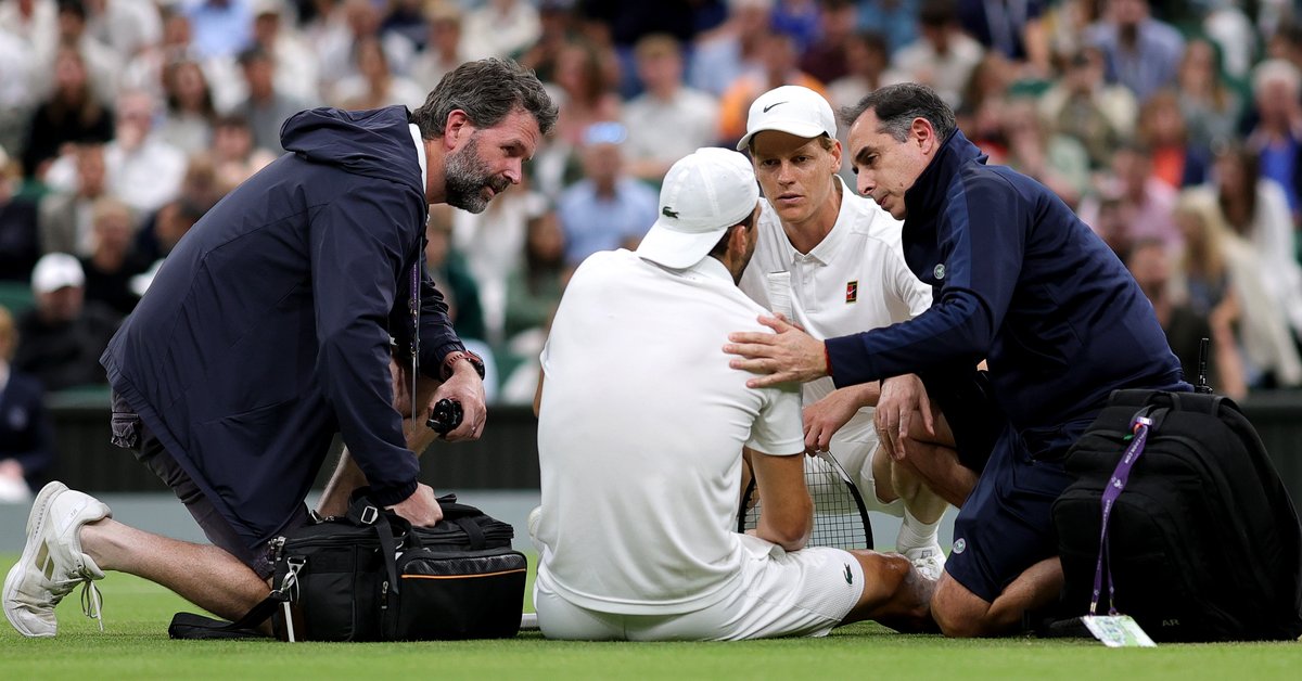 Prowadził 2:0 z liderem rankingu. I nagle koszmar! Dramatyczny koniec na Wimbledonie