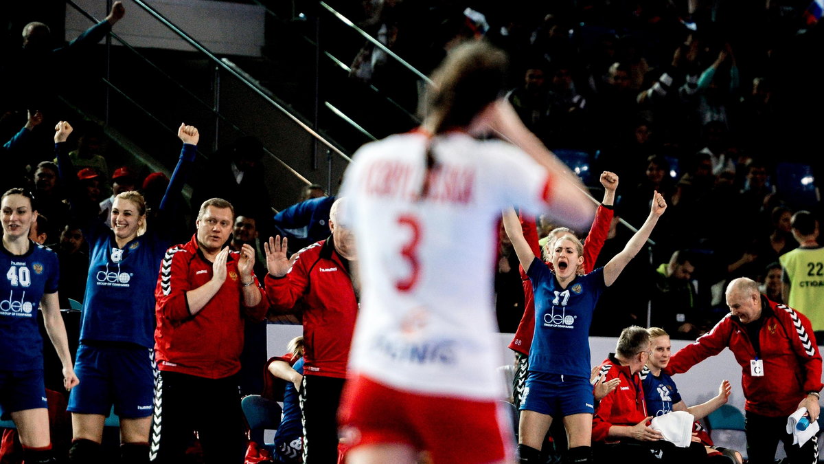 2016 Women's Olympic Handball Tournament Qualification. Russia vs. Poland