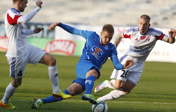 PIŁKARSKA EKSTRAKLASA GÓRNIK ZABRZE KONTRA LECH POZNAŃ (Rafał Kosznik Adam Danch Łukasz Teodorczyk )