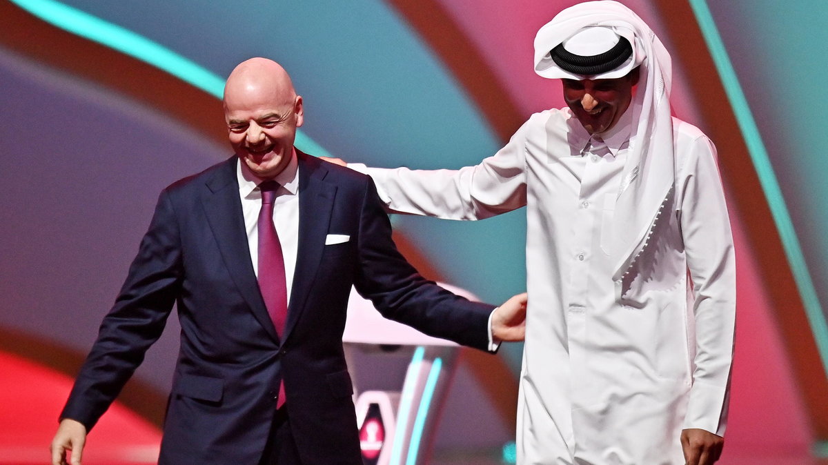 Prezydent FIFA Gianni Infantino i Emir Kataru szejk Tamim bin Hamad al-Thani